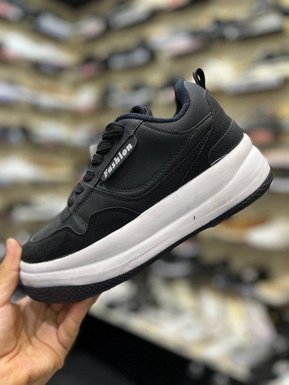 خرید کفش لژدار