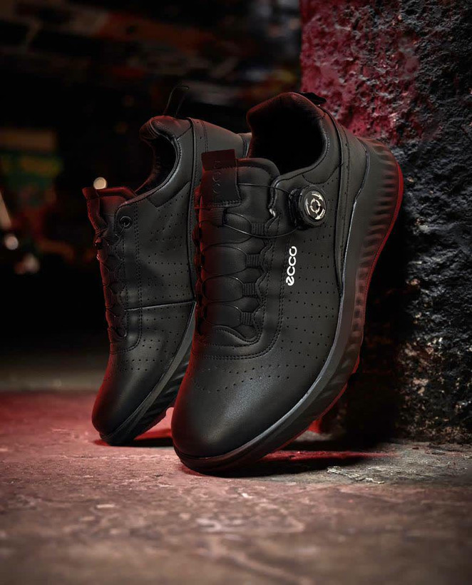 کفش اسپرت چرمی بند دیسکی (پمپی) مدل ECCO GOLF
