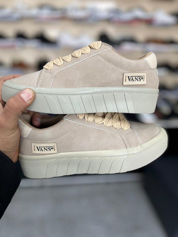 خرید کفش ونس بندی زنانه