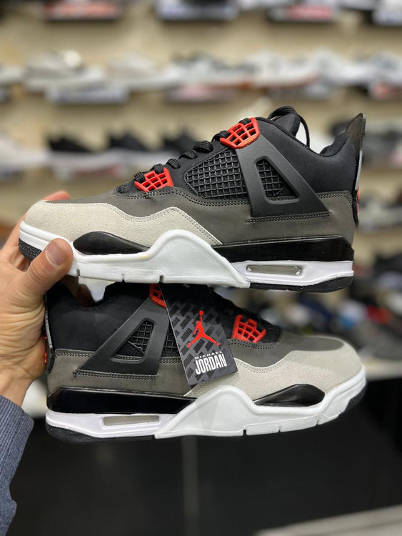 خرید کفش اسپرت جردن فور