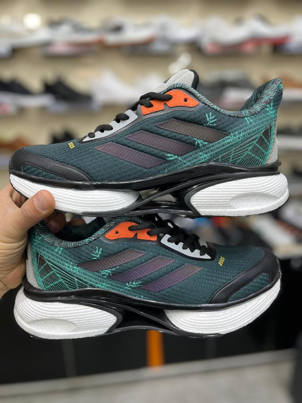 خرید کفش آدیداس طرحدار