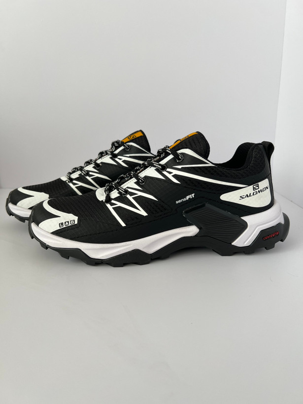 خرید کفش مردانه سالامون