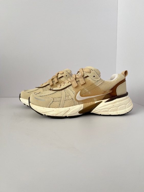 خرید کفش نایک v2k کرم/قهوه ای