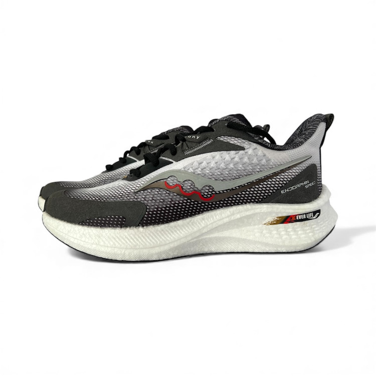 خرید کفش اسپرت مردانه ساکونی زیره بوست کربن دار