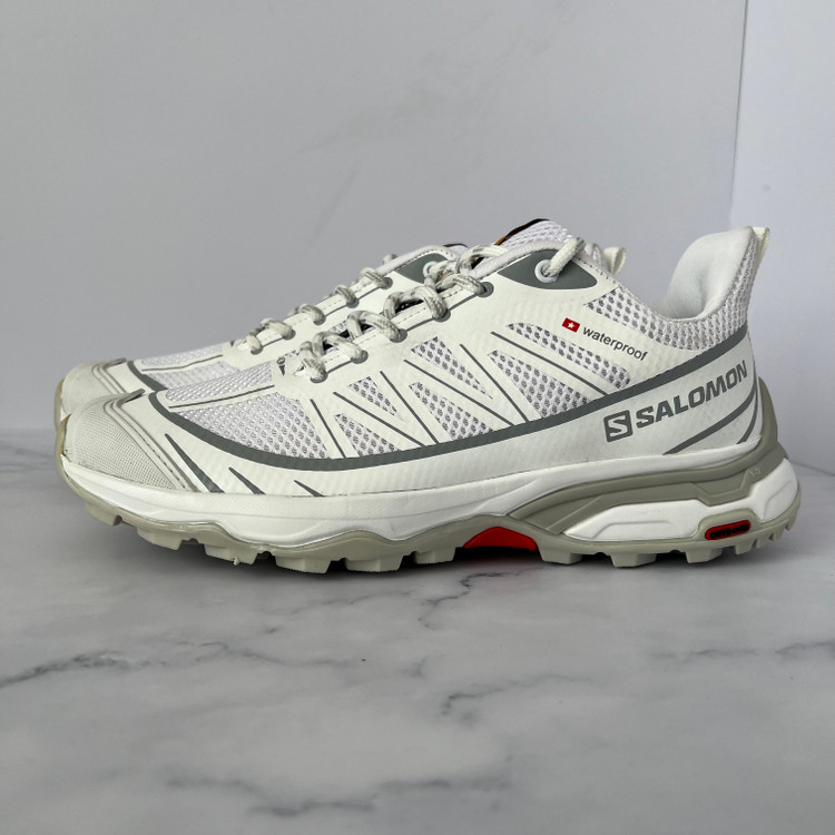 کفش کتانی مردانه سالامون واتر پروفsalamon waterproof v.2 سفید