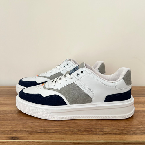 خرید کفش ونس برشکا